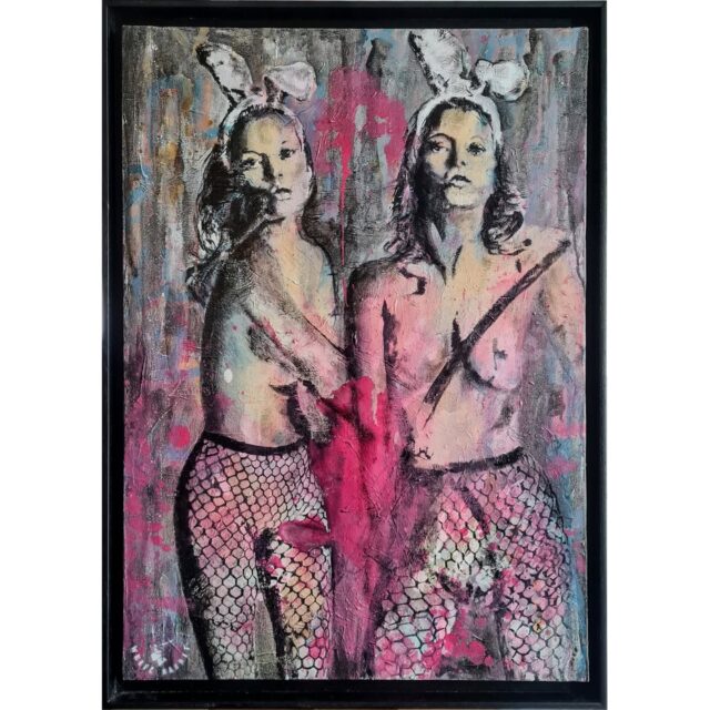 Two Blowing Kate
Acrylic brush and spray on canvas
70 x 50 cm / 27,5 x 23,6 in
2,00 Kg
2025
Direct Link: https://theguycalledrabbit.com/shop/bold-pop-art-paintings/two-blowing-kate
#blowing #studiopaint #art #artist #painting #brush #kate #sprayart #graffiti #popart #portrait #katemoss #bunny #kateboss #canvas #studio #streetartbcn #bcnstreetart #paint #picoftheday #graffitilife #inspiration #urbanart #arte #colorful #artoftheday #streetartist #everydaymagic #lifetrip #estilodevida