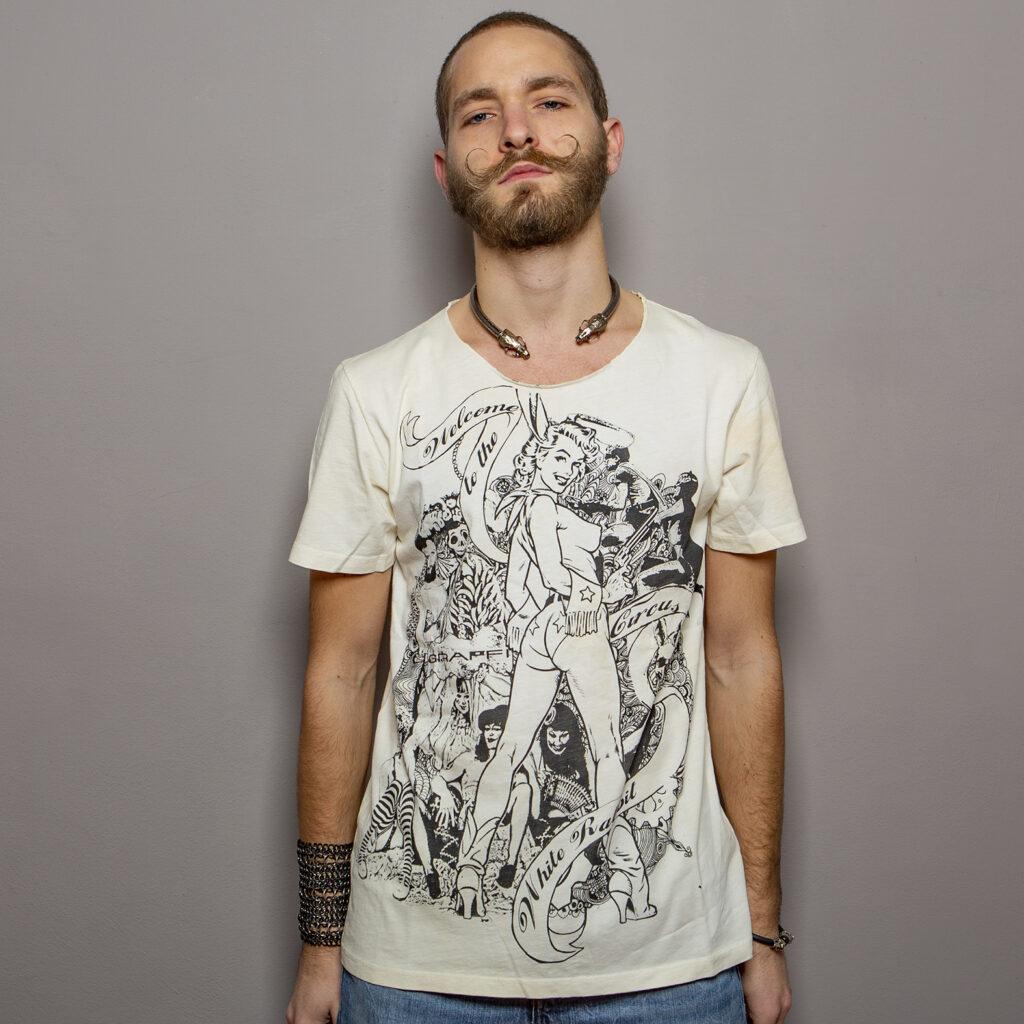 T-shirt with Pinup print